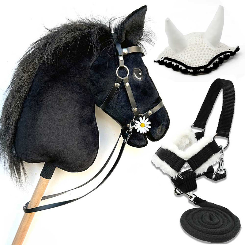 Hobby Horse A3 avec Filet, licol noir et bonnet blanc - Stormy