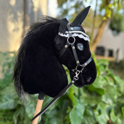 Bonnet hobby horse