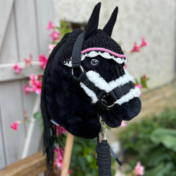 Pack Hobby Horse frison noir avec licol, longe et bonnet assortis