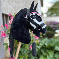 Pack Hobby Horse frison noir avec licol, longe et bonnet assortis